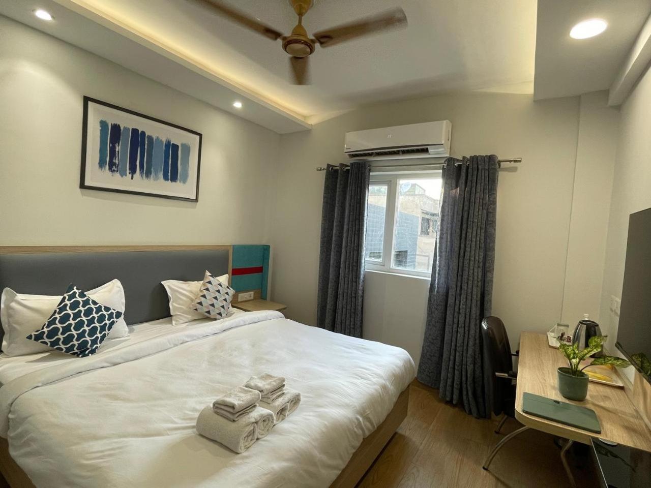 גורגאון Flxho Cyber One - Hotel And Banquet Cyber City מראה חיצוני תמונה